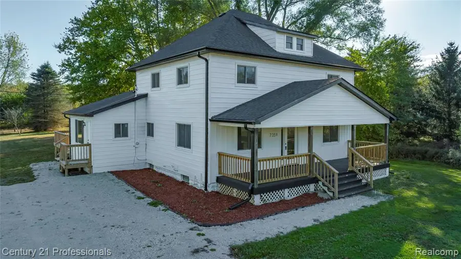 7359 Saint Clair Hwy, China Township, MI  - Image #2