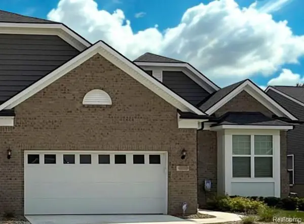 42823 Arbor, Clinton Township, MI 