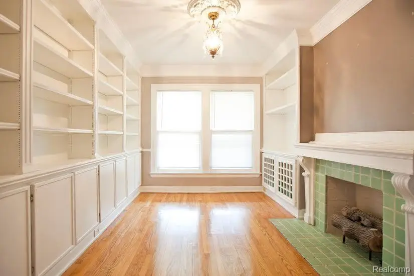 7880 Van Dyke, Detroit, MI  - Image #3