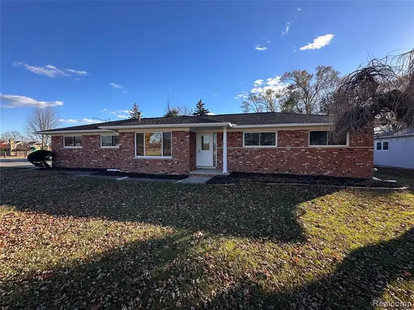 16970 Park, Fraser, MI 