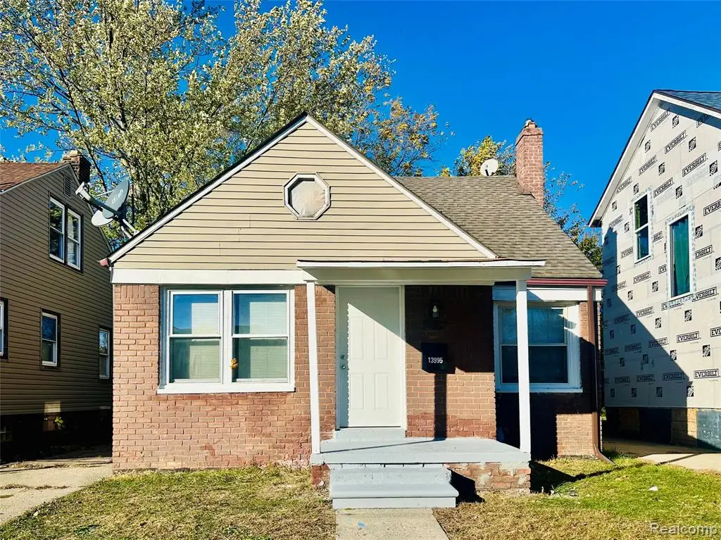 13995 Young, Detroit, MI 48205 - #1