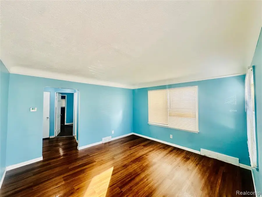 13995 Young, Detroit, MI 48205 - #3
