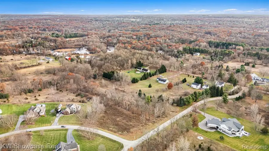 5100 Birch, Davisburg, MI  - Image #2