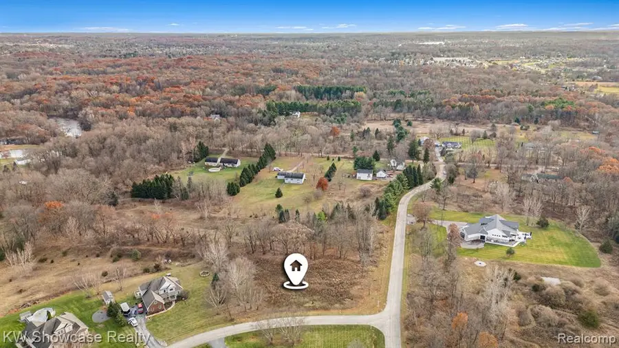 5100 Birch, Davisburg, MI  - Image #3