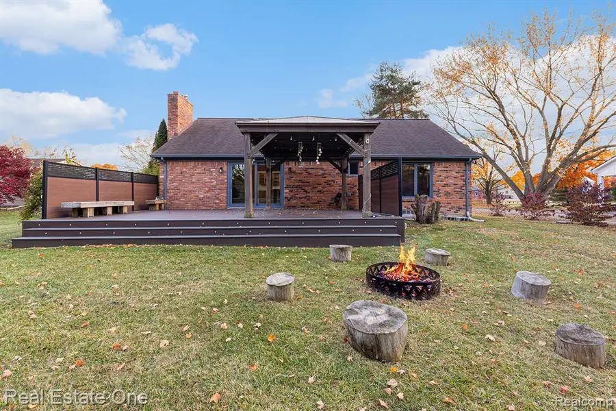 1461 Lamb, Troy, MI  - Image #2