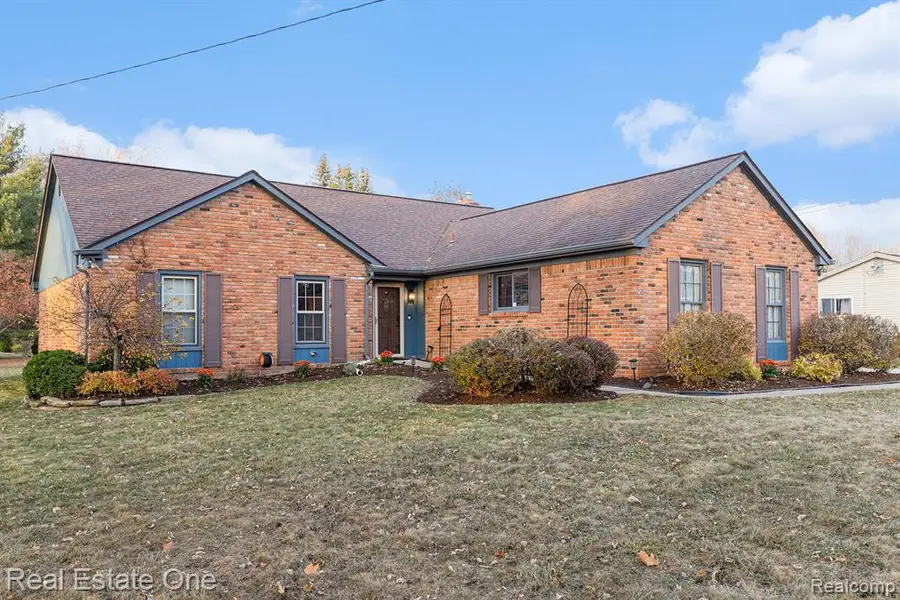 1461 Lamb, Troy, MI  - Image #3