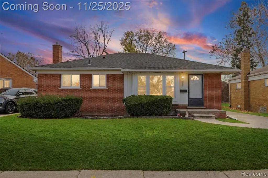 26541 W Davison, Redford, MI  - #1