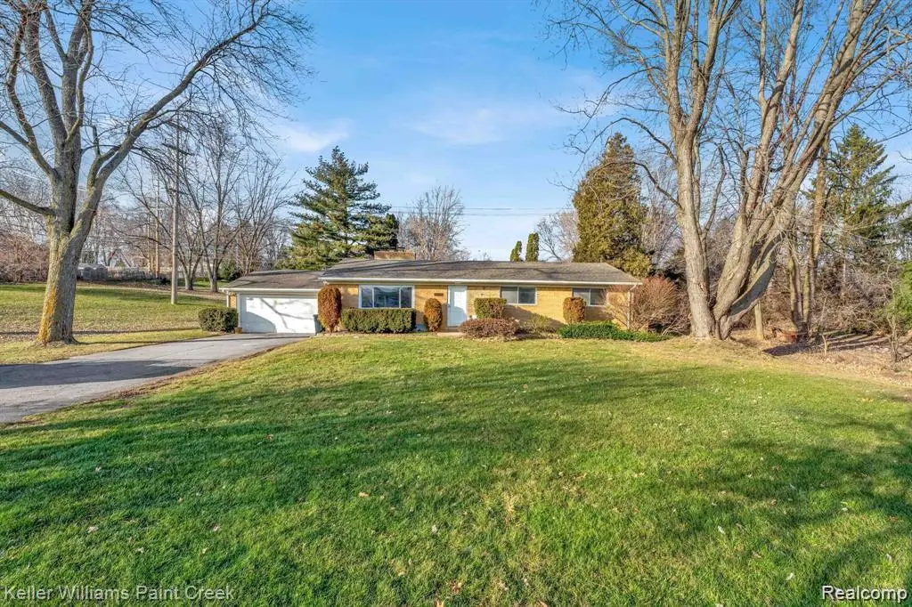 2330 Walton, Rochester Hills, MI 48309 - #1
