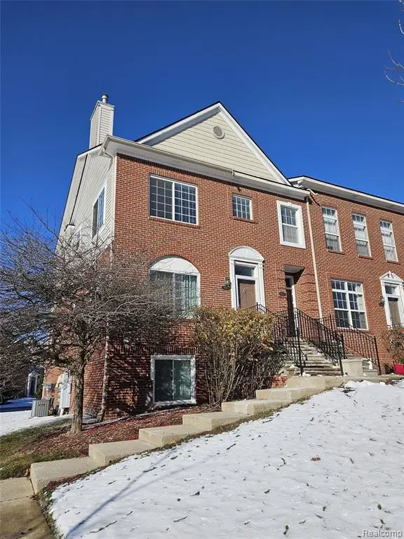 42627 Park Cresent #36, Sterling Heights, MI  - Image #3