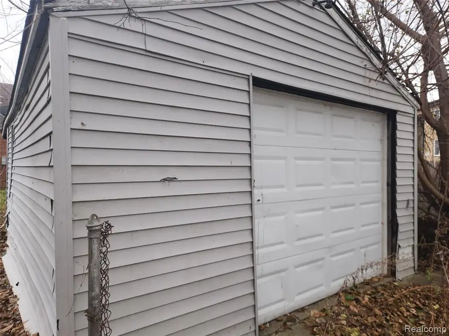 13112 Canonbury, Detroit, MI  - Image #3