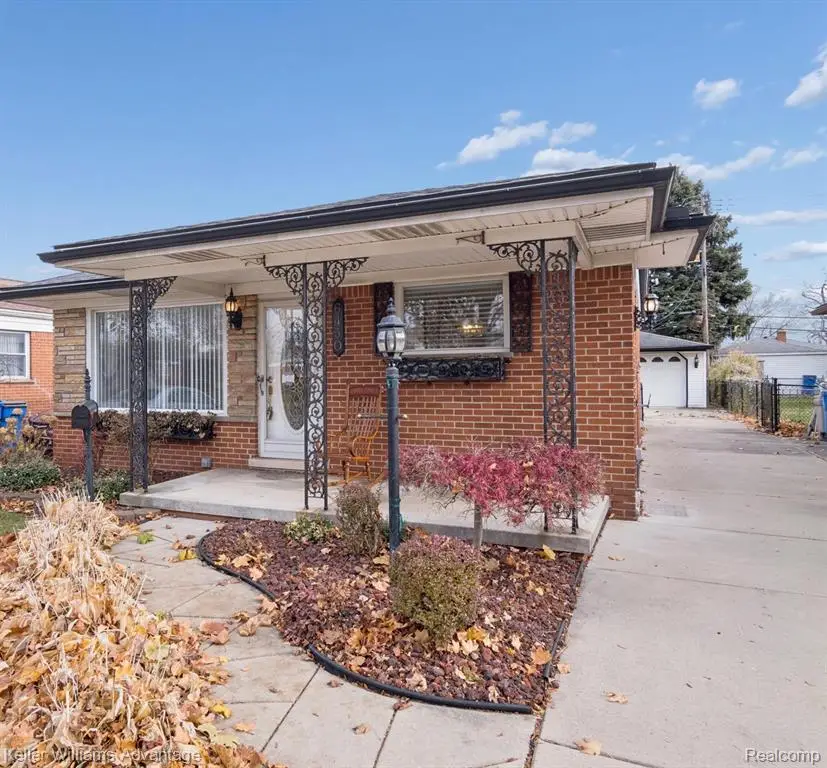 6450 Fenton, Dearborn Heights, MI  - Image #2