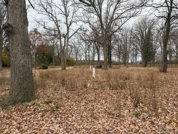 3073 W Dayton, Flint, MI 48504