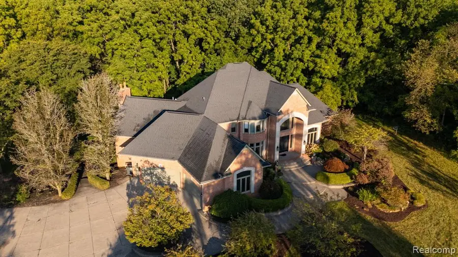 5779 Pinecrest Estates, Ann Arbor, MI  - #3