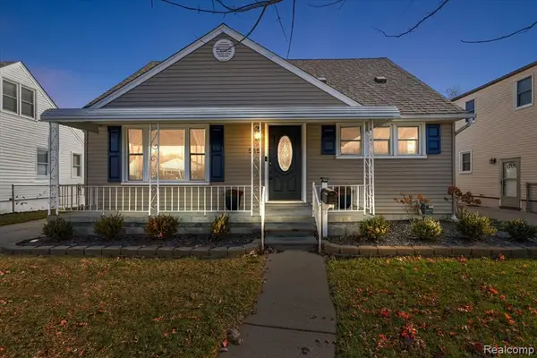 515 S Webik, Clawson, MI 