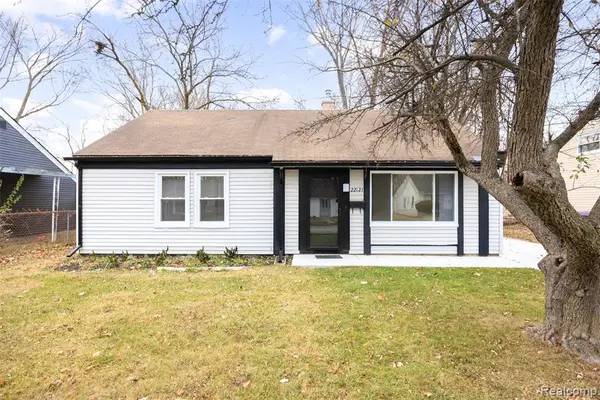 22121 Condon, Oak Park, MI 