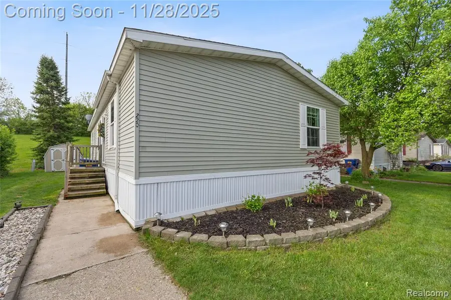 165 Lot 220 S Opdyke, Auburn Hills, MI  - Image #2