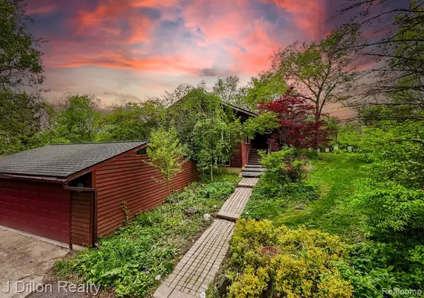 7250 Fosdick, Saline, MI 