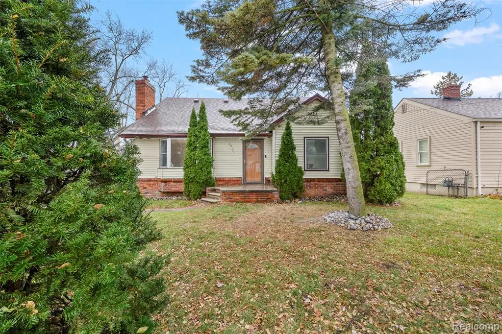 19151 Negaunee, Redford, MI  - #1