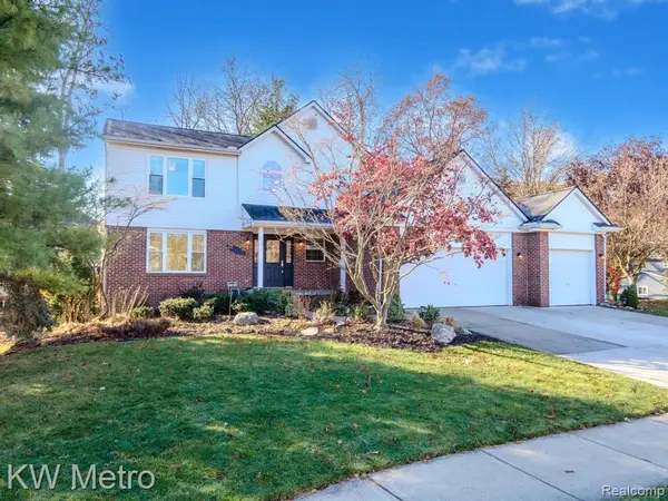 301 Ryan, Walled Lake, MI 