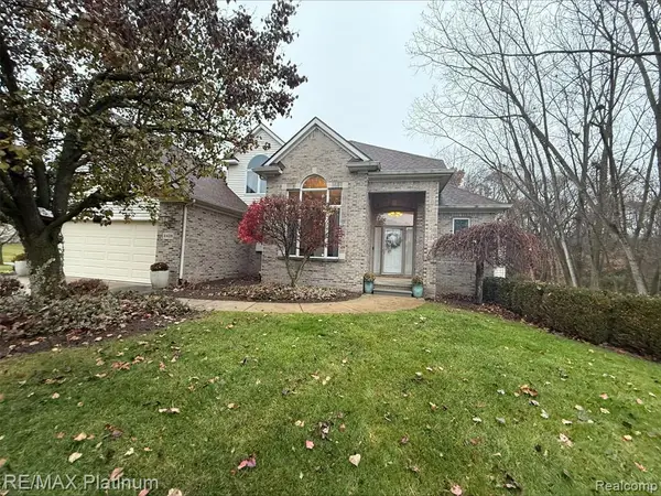 4428 Sundance, Howell, MI 