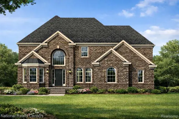 26998 Hampstead, Farmington Hills, MI 48331