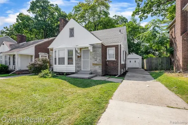 2619 W 8 Mile, Detroit, MI 48221