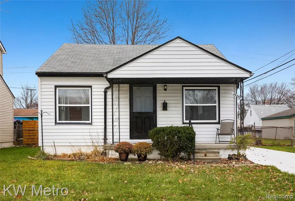28207 Grant, Saint Clair Shores, MI 48081 - #1