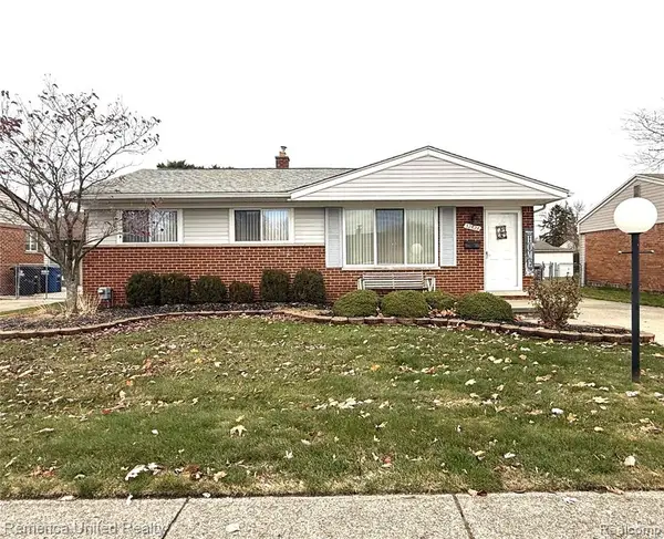 32628 Birchwood, Westland, MI 
