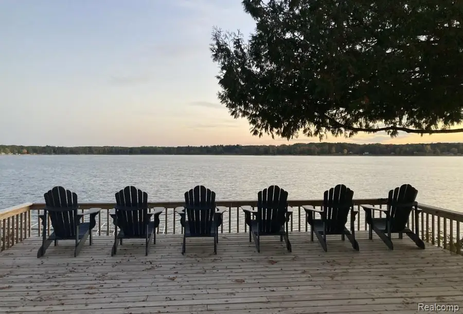 9321 W Oak, Lake City, MI 49651 - #3