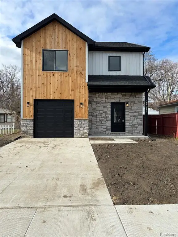 27095 Lawnwood, Roseville, MI  - #1