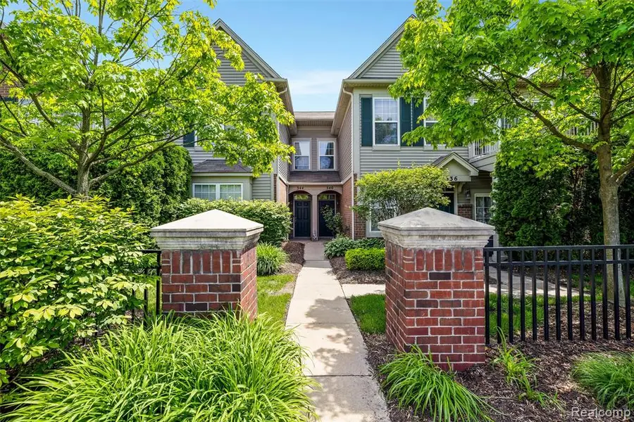 340 N Wixom, Wixom, MI  - Image #2