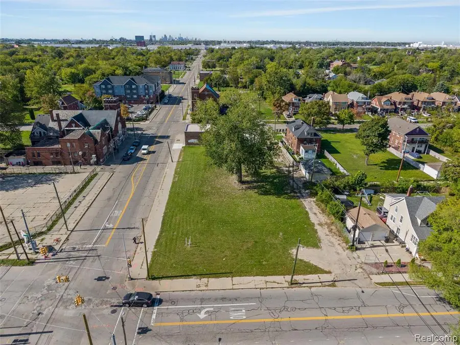 14345 Kercheval, Detroit, MI 48215 - #3