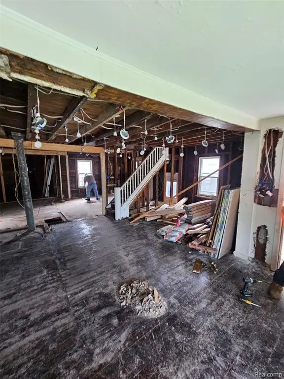 59550 10 Mile Rd, South Lyon, MI  - Image #2