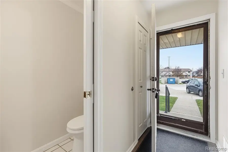 25983 New Forest, Chesterfield Township, MI  - Image #3