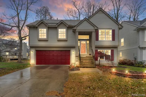 845 Canter, Auburn Hills, MI 