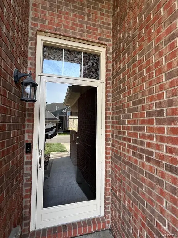 29412 Woodpark, Warren, MI  - Image #3