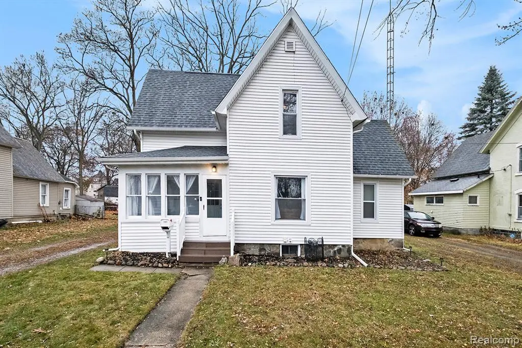 209 N Marquette, Durand, MI  - #1