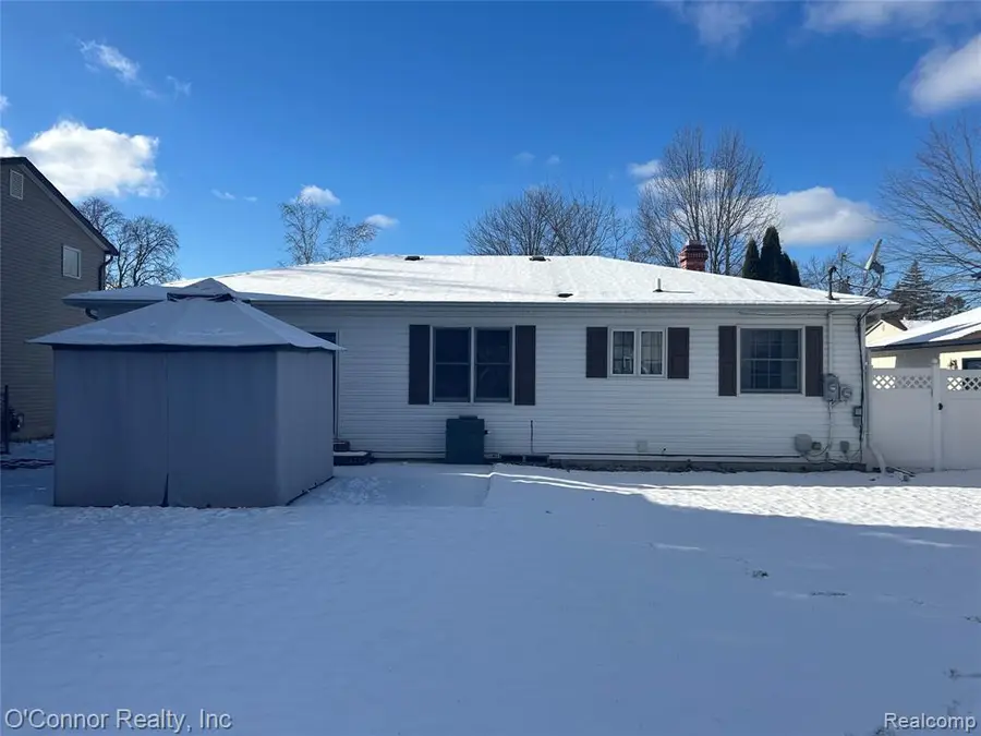 1337 Carolina, Marysville, MI 48040 - Image #3