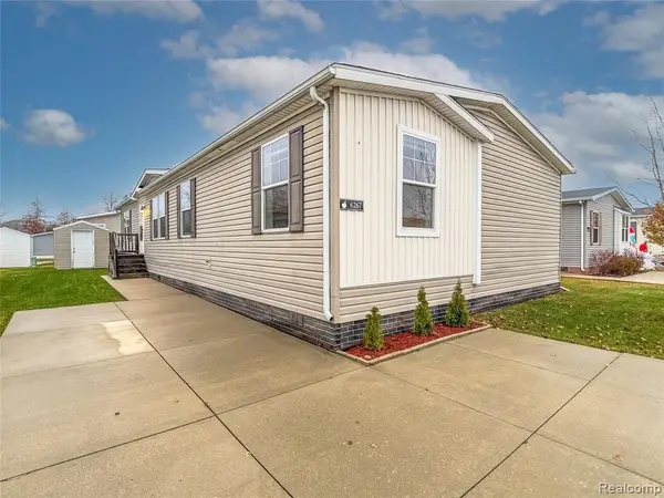 6267 Imperial Dr., Fenton, MI 48430