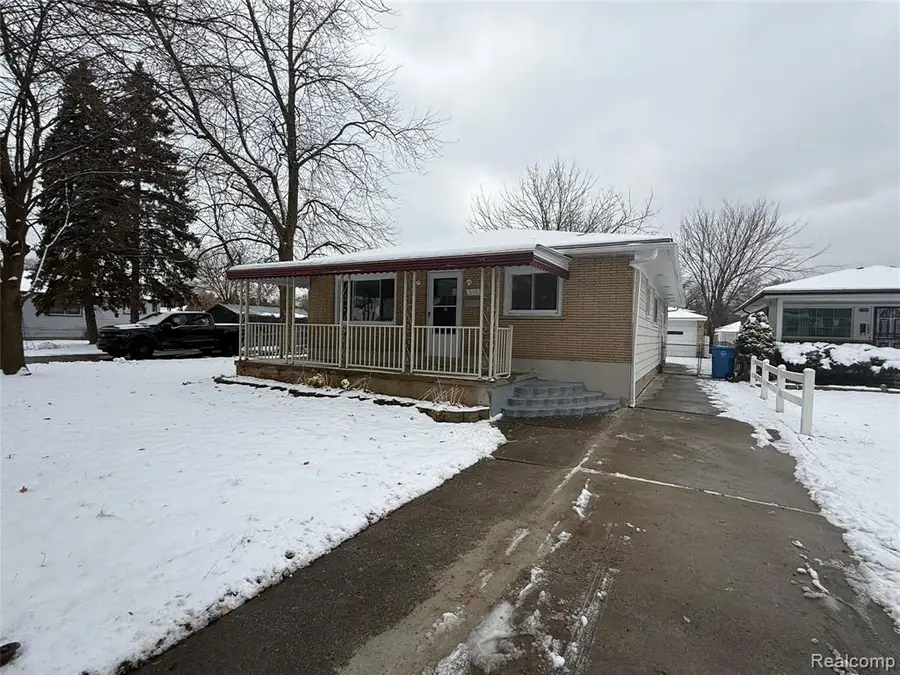 5652 Merrick, Dearborn Heights, MI  - #3