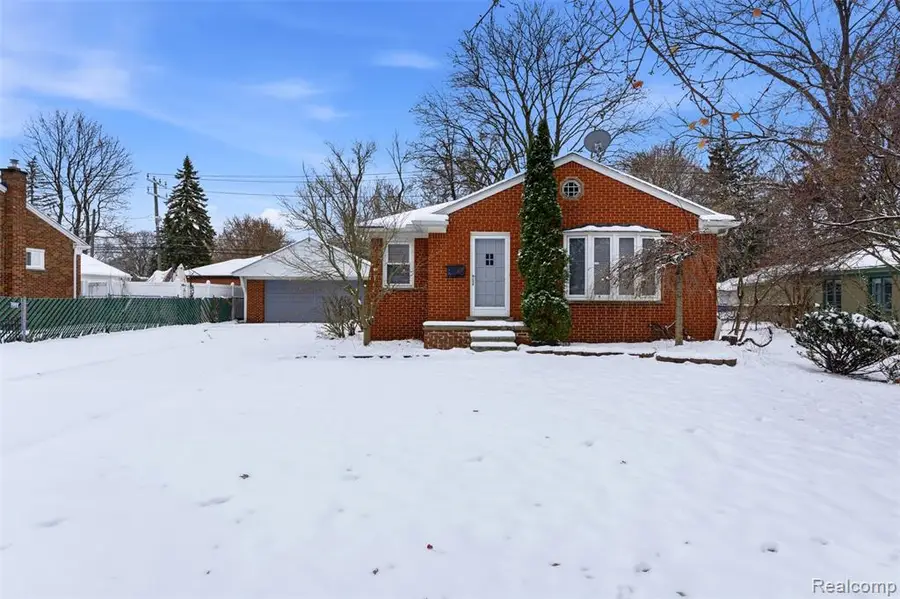 26541 W 6 Mile, Redford, MI  - Image #3