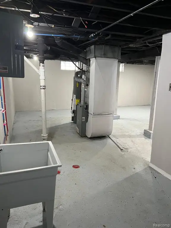 7498 Beaverland, Detroit, MI  - #2