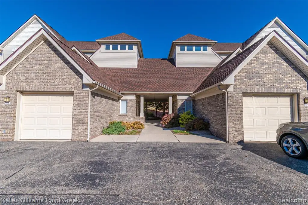 867 Amanda, Pontiac, MI  - Image #1