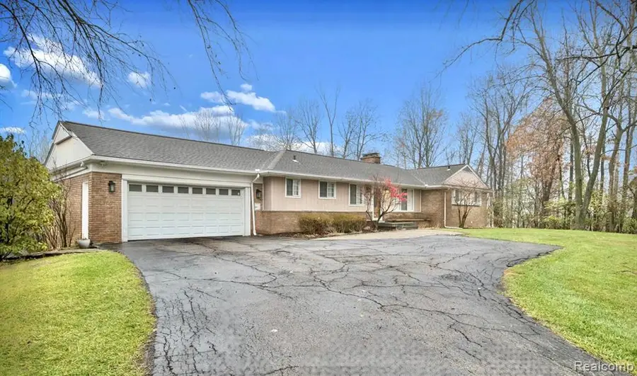 30609 Inkster, Franklin, MI 48025 - #2