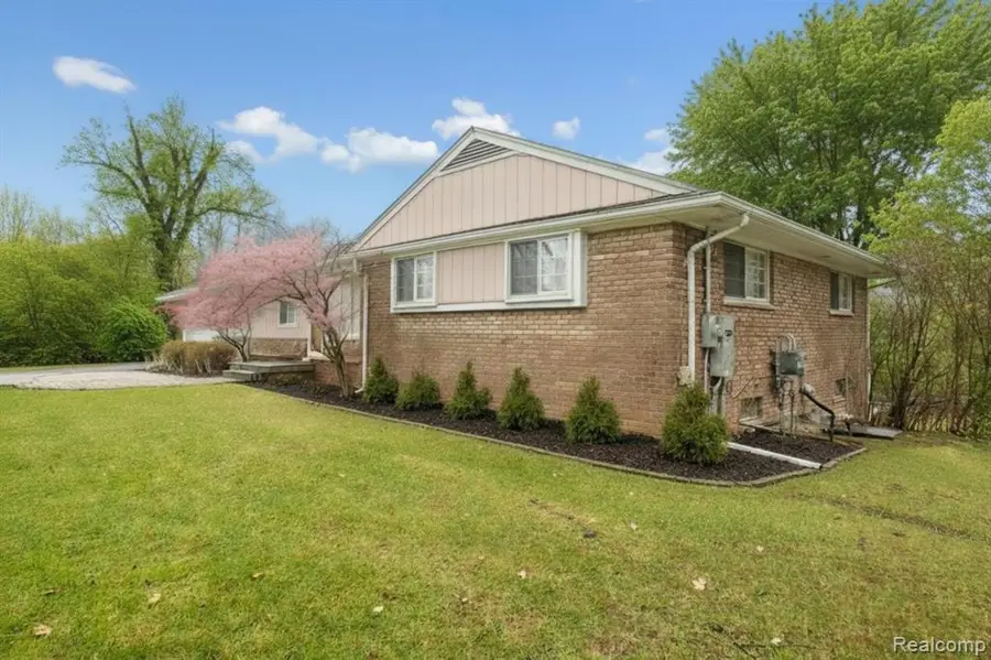 30609 Inkster, Franklin, MI 48025 - #3