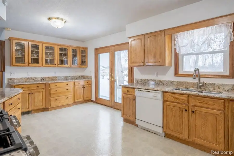 3123 3rd, La Salle, MI  - Image #2