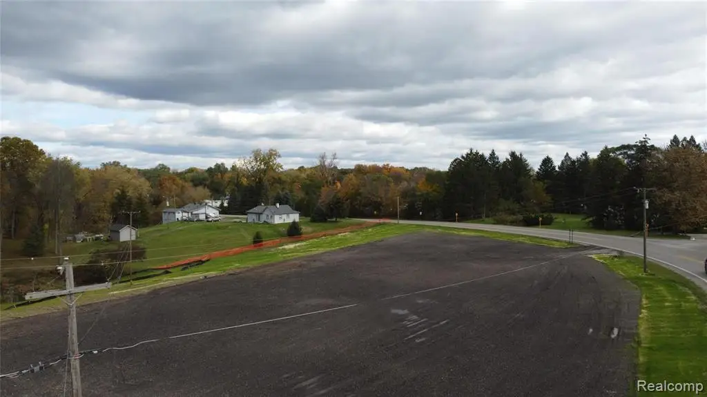 000 Silver Lake, South Lyon, MI 48178 - #1