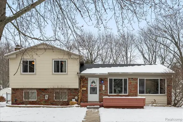 477 Barchester, Westland, MI 