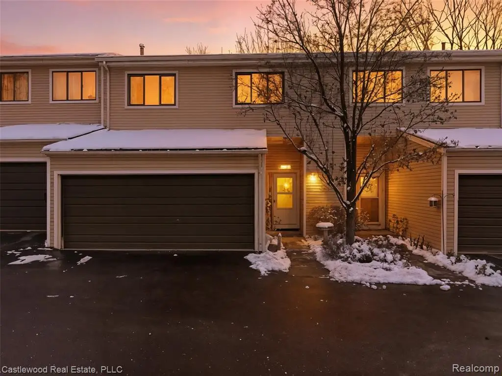 5868 Shore, Clarkston, MI  - Image #1