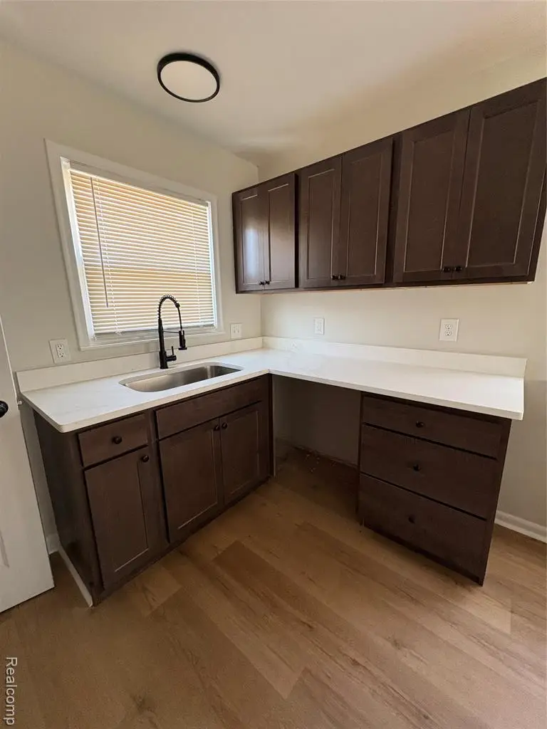 24225 Ridgedale, Oak Park, MI 48237 - #2